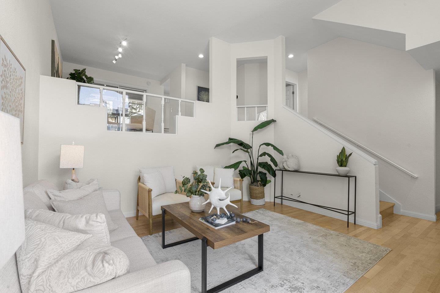 Detail Gallery Image 6 of 32 For 873 Boardwalk Pl, Redwood Shores,  CA 94065 - 2 Beds | 2/1 Baths