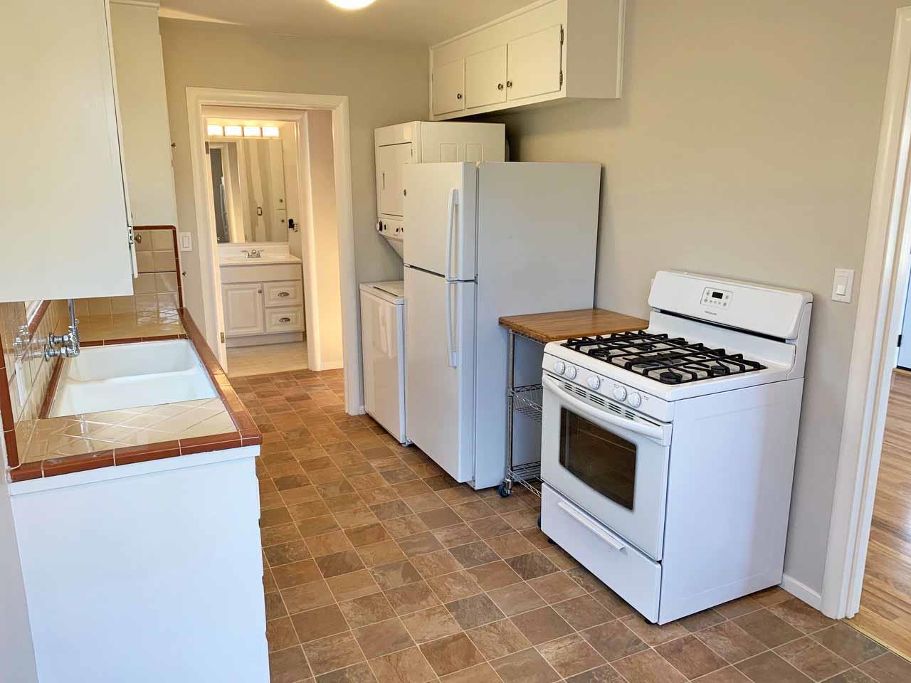 Detail Gallery Image 17 of 24 For 1138 Laurel St, Santa Cruz,  CA 95060 - – Beds | – Baths