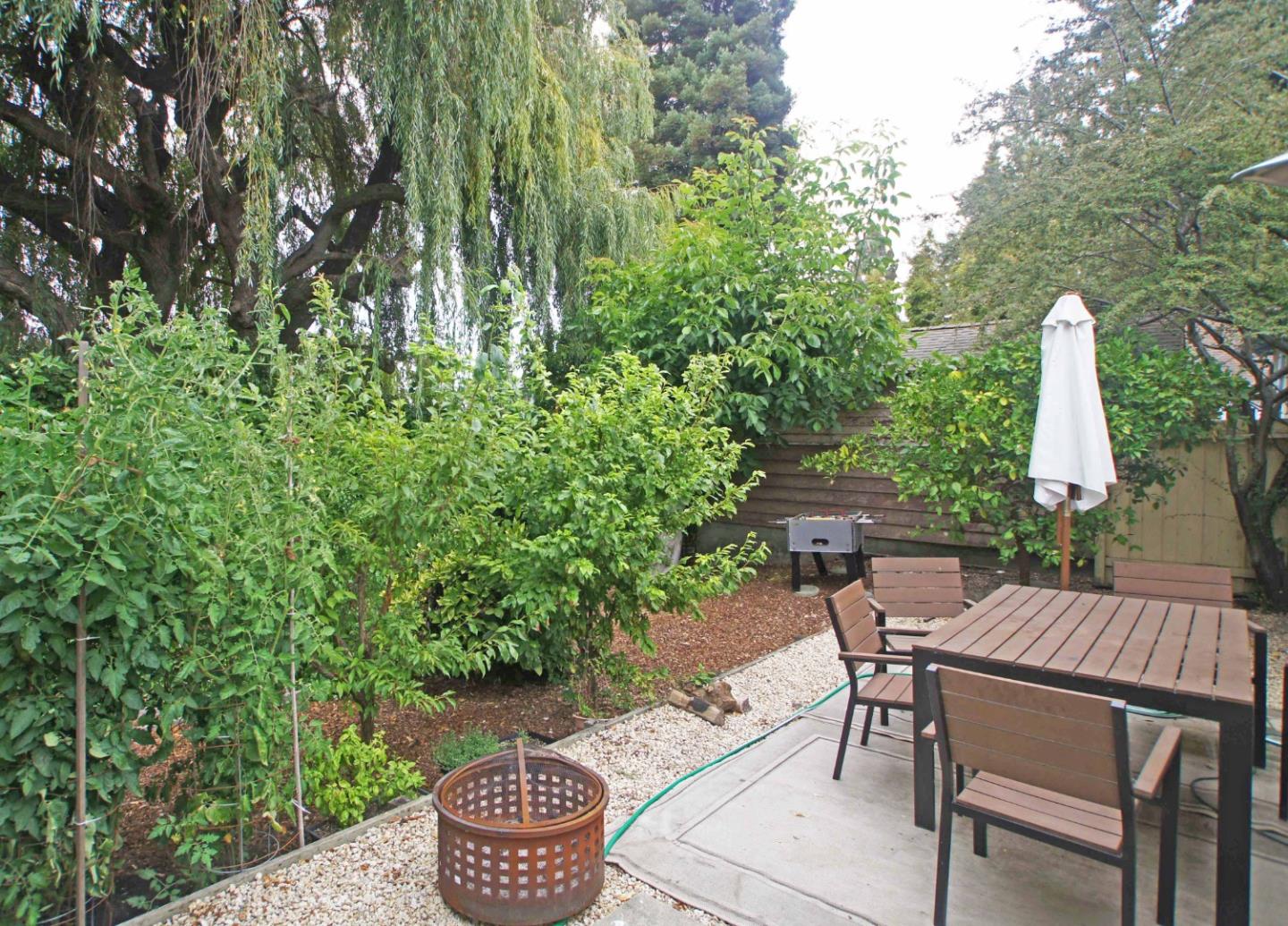 Detail Gallery Image 22 of 24 For 1138 Laurel St, Santa Cruz,  CA 95060 - – Beds | – Baths