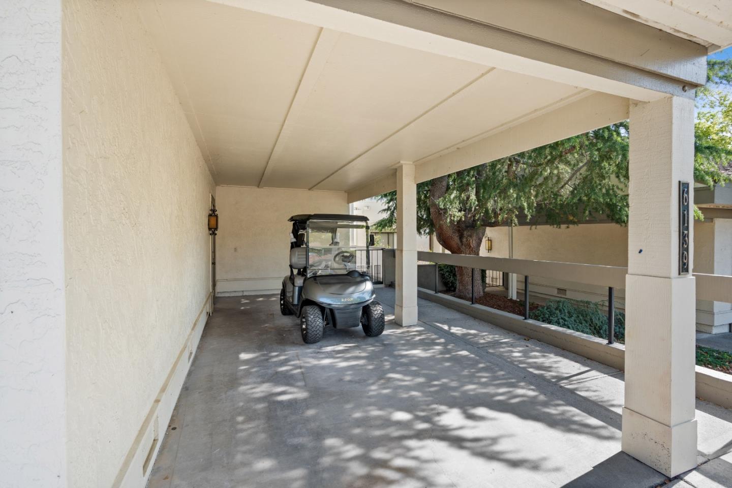 Detail Gallery Image 3 of 40 For 6139 Montgomery Pl, San Jose,  CA 95135 - 2 Beds | 2 Baths