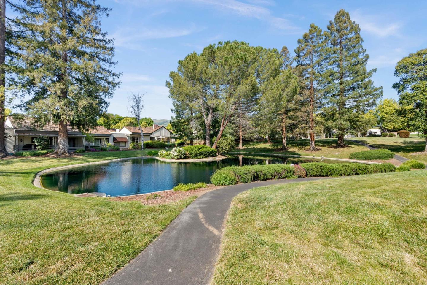 Detail Gallery Image 30 of 40 For 6139 Montgomery Pl, San Jose,  CA 95135 - 2 Beds | 2 Baths