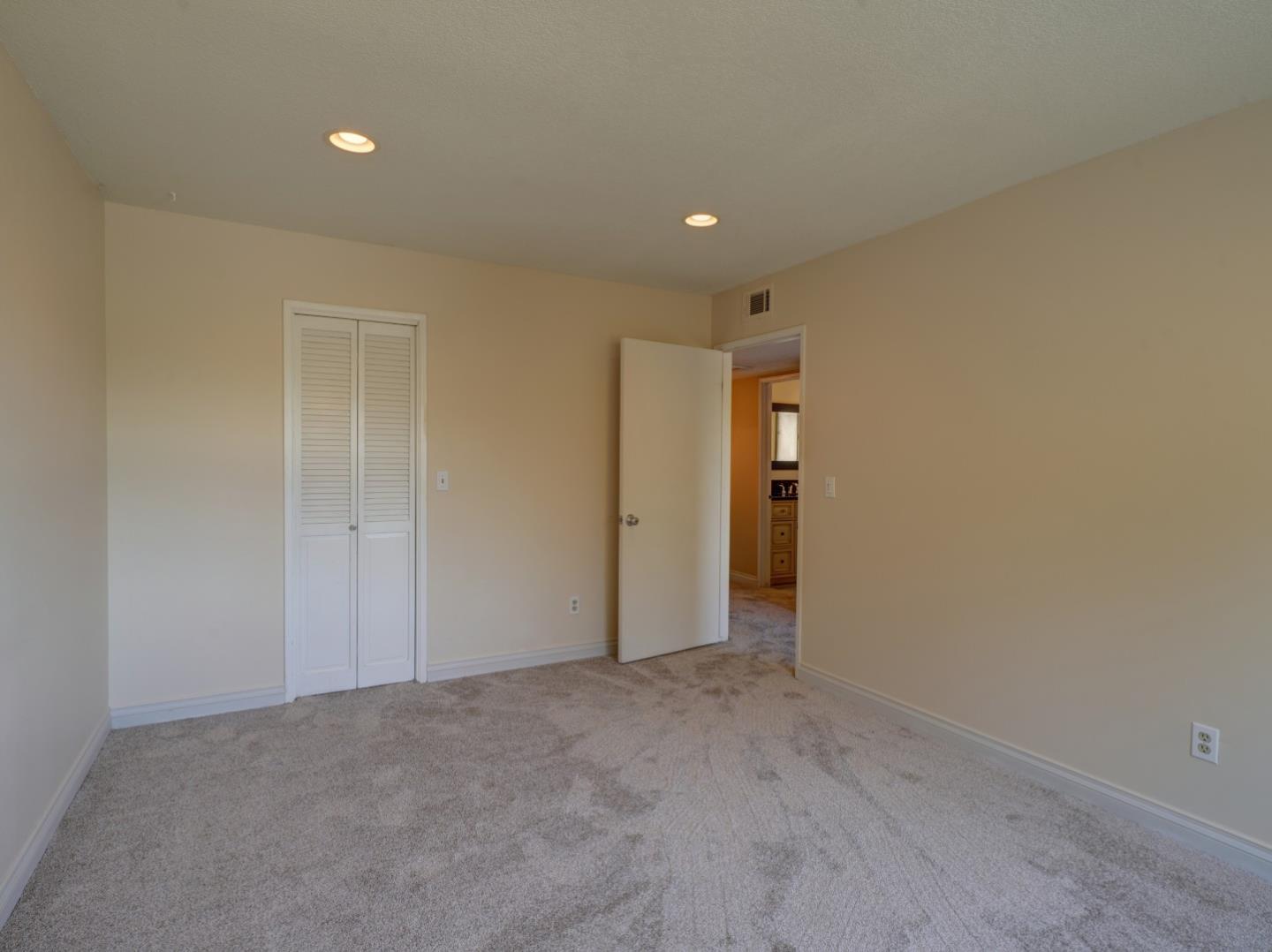 Detail Gallery Image 12 of 20 For 1750 Prefumo Canyon Rd #66,  San Luis Obispo,  CA 93405 - 2 Beds | 1/1 Baths