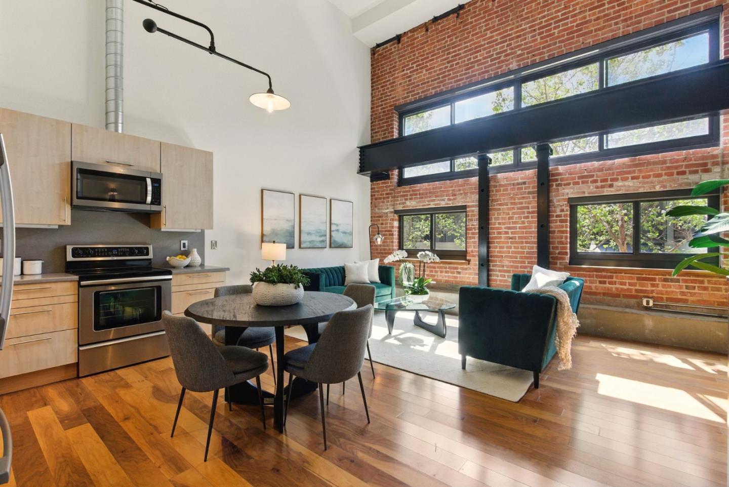Detail Gallery Image 3 of 39 For 88 Bush St #2105,  San Jose,  CA 95126 - 2 Beds | 2 Baths