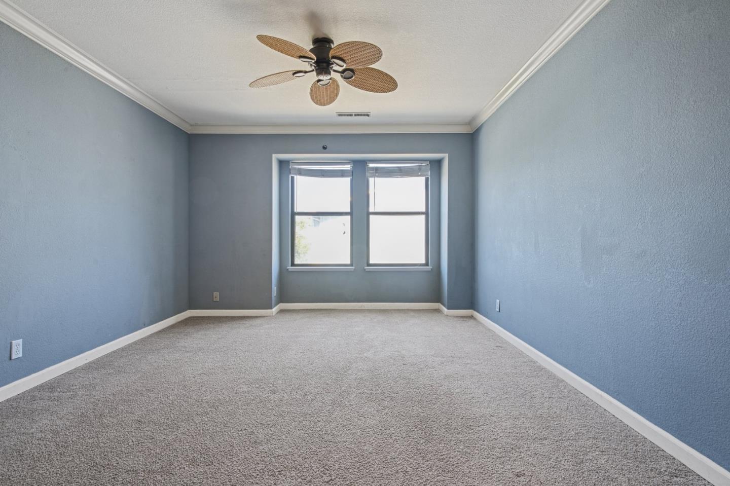 Detail Gallery Image 21 of 25 For 19216 Center St #B,  Castro Valley,  CA 94546 - 2 Beds | 1/1 Baths