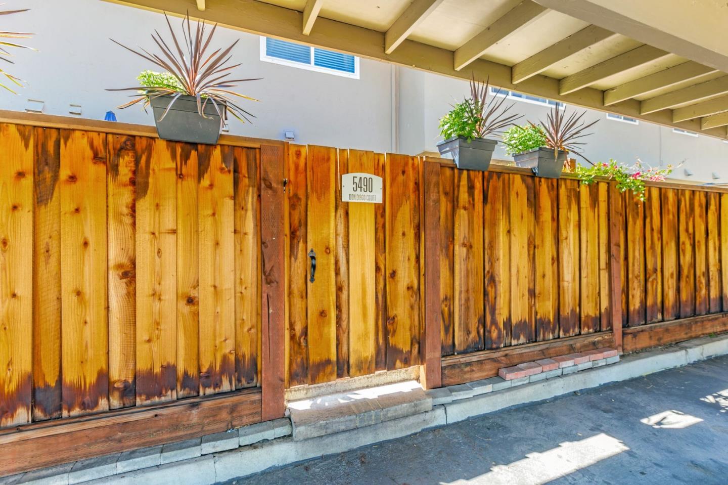Detail Gallery Image 25 of 32 For 5490 Don Diego Ct, San Jose,  CA 95123 - 2 Beds | 1/1 Baths