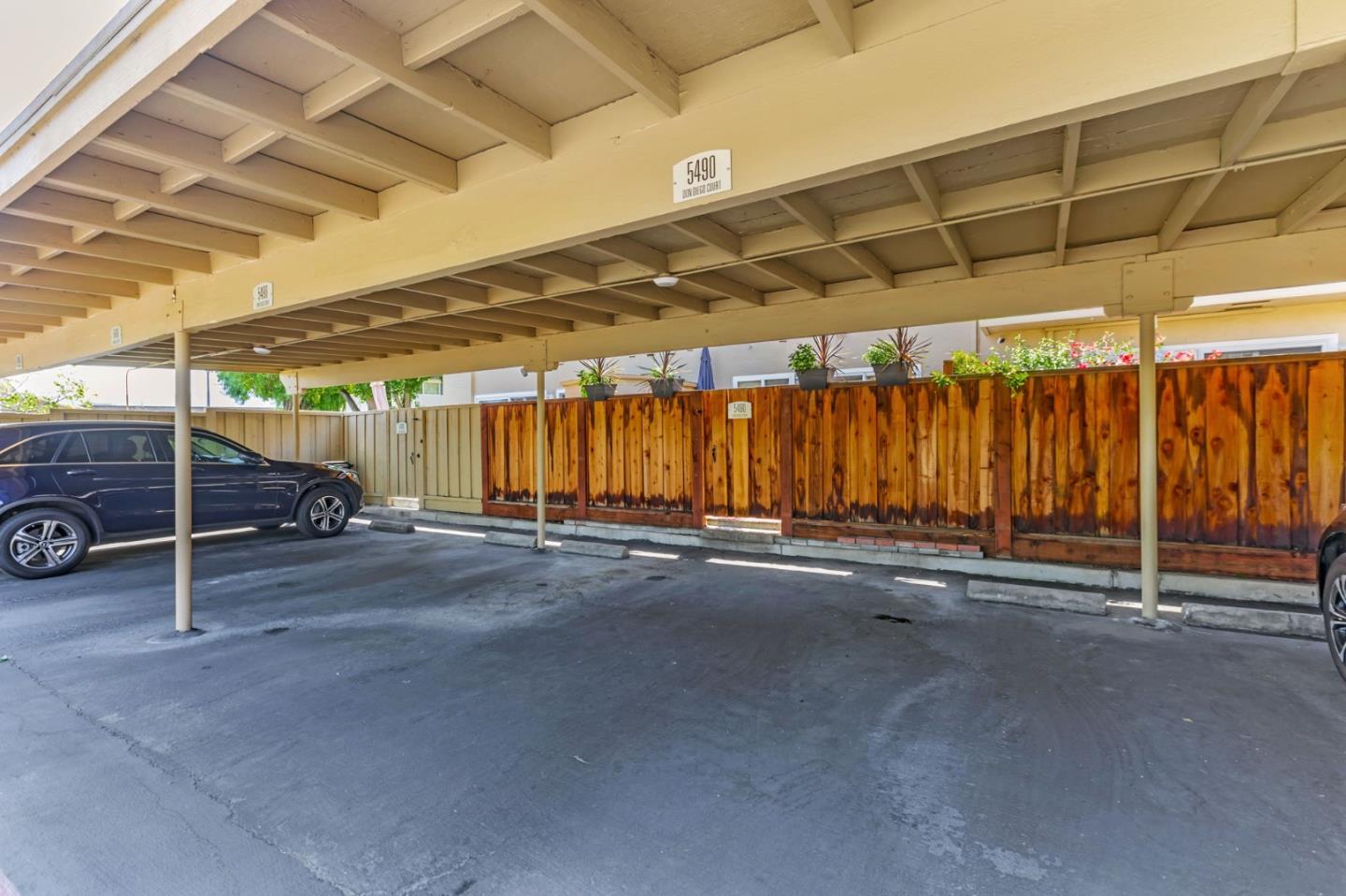 Detail Gallery Image 27 of 32 For 5490 Don Diego Ct, San Jose,  CA 95123 - 2 Beds | 1/1 Baths