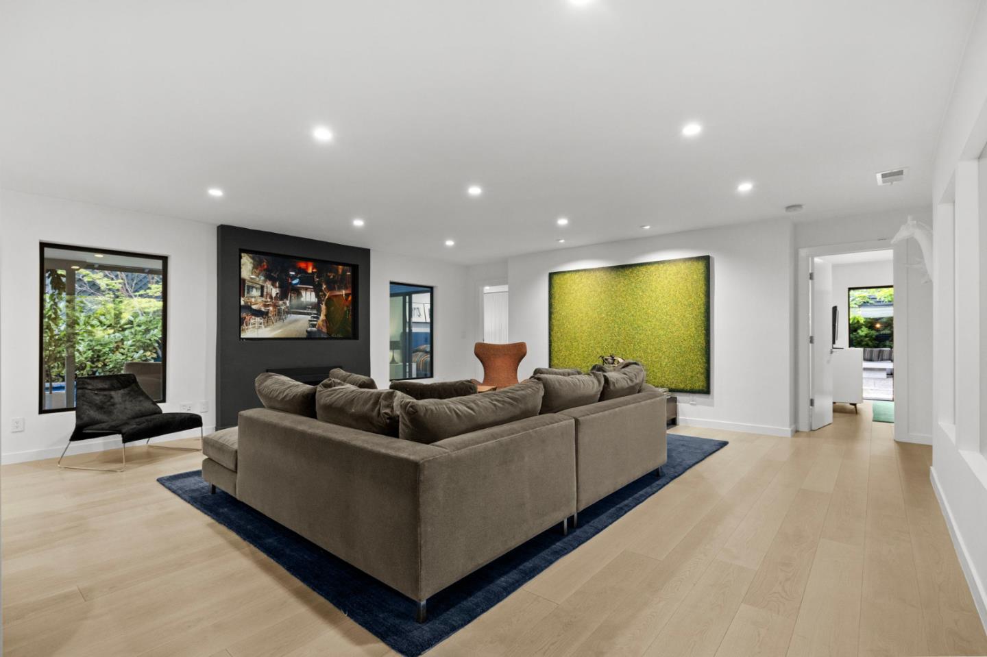 Detail Gallery Image 12 of 86 For 244 Roblar Ave, Hillsborough,  CA 94010 - 3 Beds | 3/1 Baths