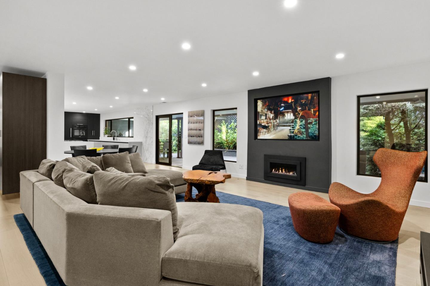 Detail Gallery Image 14 of 86 For 244 Roblar Ave, Hillsborough,  CA 94010 - 3 Beds | 3/1 Baths