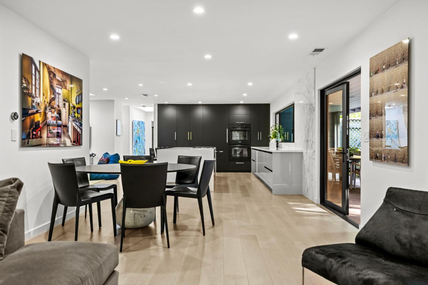 Detail Gallery Image 20 of 86 For 244 Roblar Ave, Hillsborough,  CA 94010 - 3 Beds | 3/1 Baths