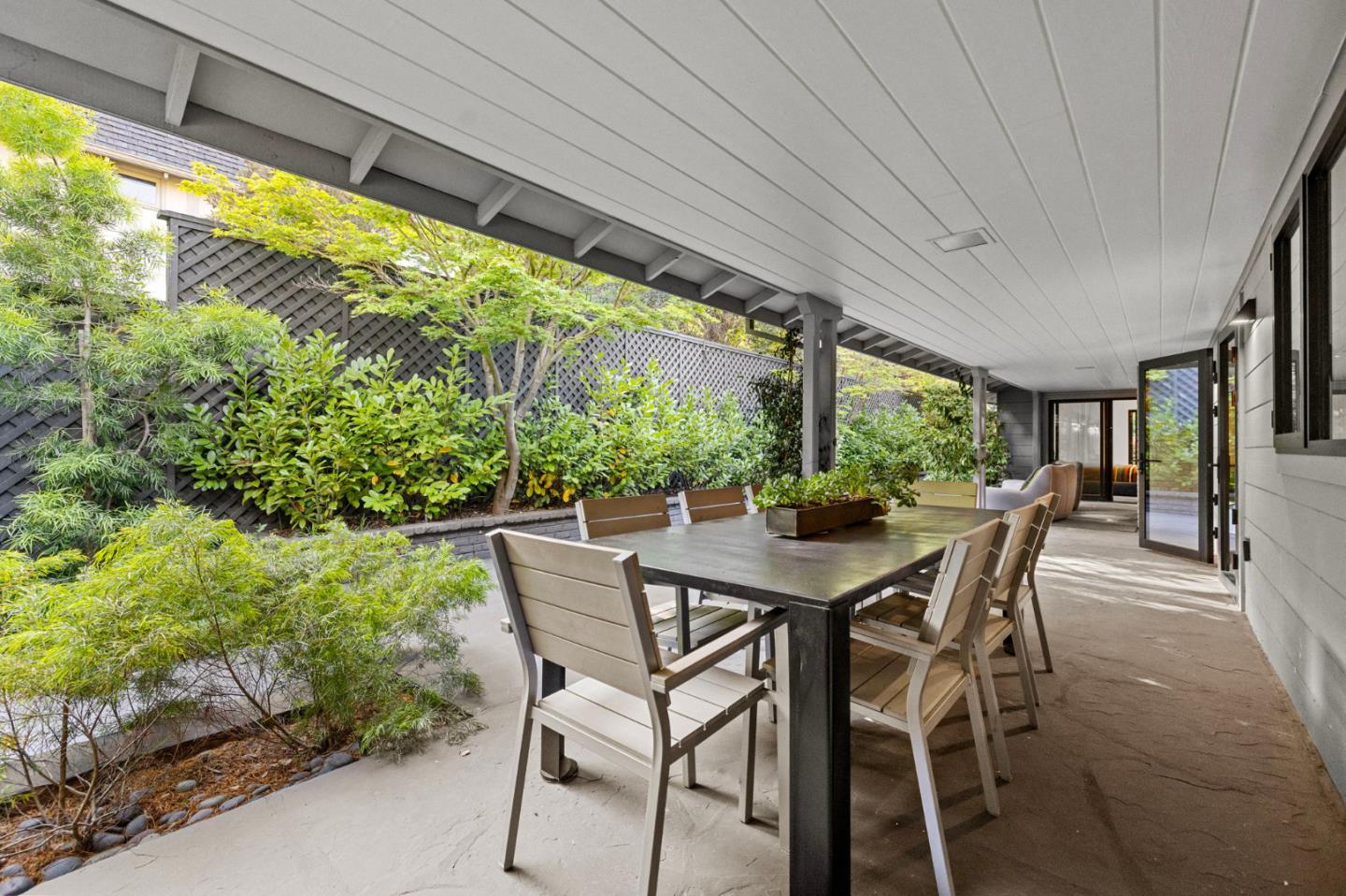 Detail Gallery Image 66 of 86 For 244 Roblar Ave, Hillsborough,  CA 94010 - 3 Beds | 3/1 Baths
