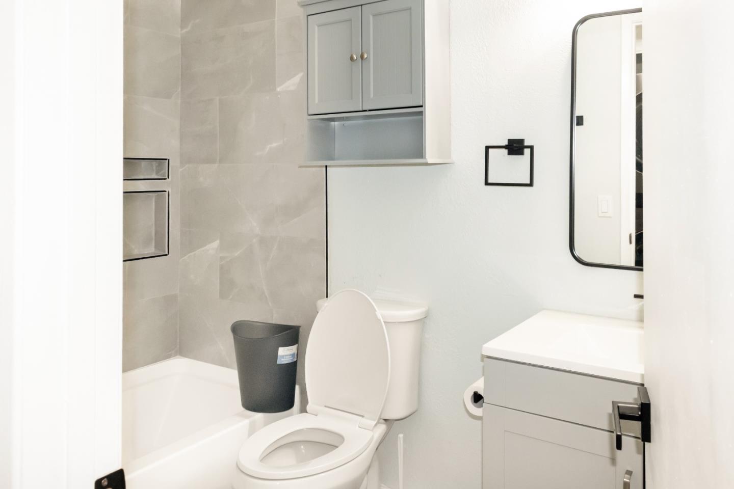 Detail Gallery Image 11 of 23 For 1025 N Tippecanoe Ave #112,  San Bernardino,  CA 92410 - 2 Beds | 2 Baths
