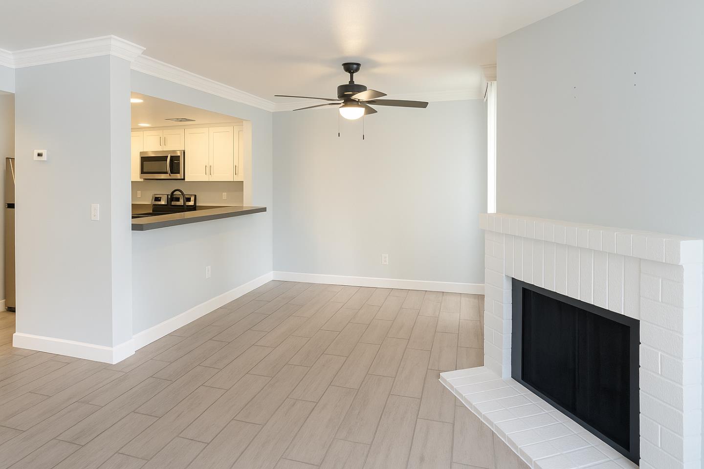Detail Gallery Image 2 of 23 For 1025 N Tippecanoe Ave #112,  San Bernardino,  CA 92410 - 2 Beds | 2 Baths