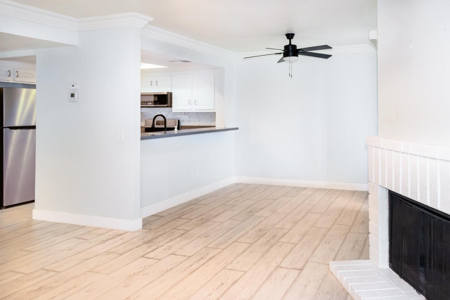 Detail Gallery Image 5 of 23 For 1025 N Tippecanoe Ave #112,  San Bernardino,  CA 92410 - 2 Beds | 2 Baths