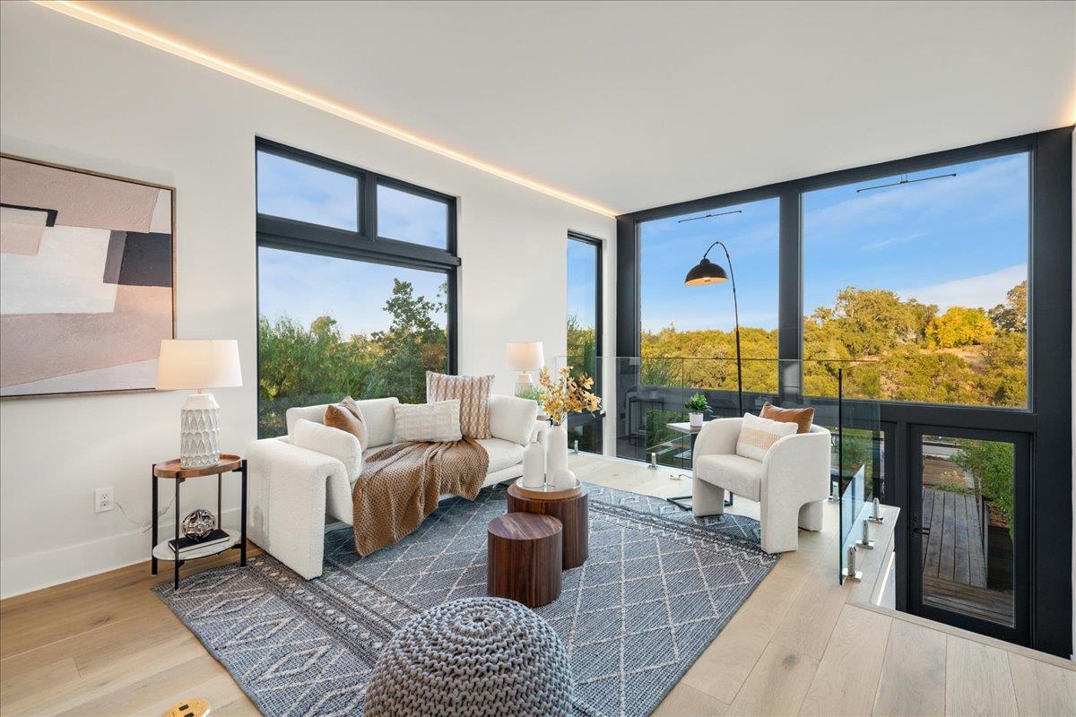 Detail Gallery Image 1 of 50 For 1627 Shirley Ave, Los Altos,  CA 94024 - 5 Beds | 4/1 Baths