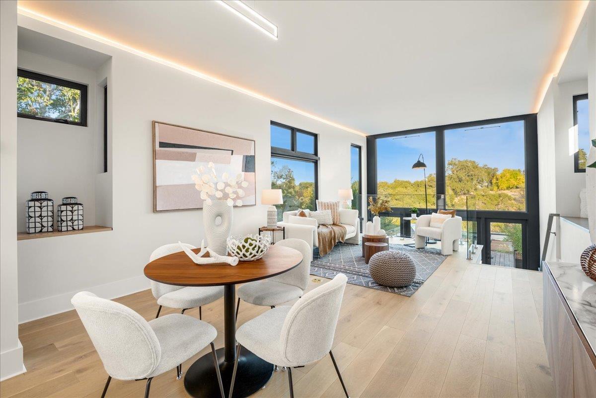 Detail Gallery Image 3 of 50 For 1627 Shirley Ave, Los Altos,  CA 94024 - 5 Beds | 4/1 Baths