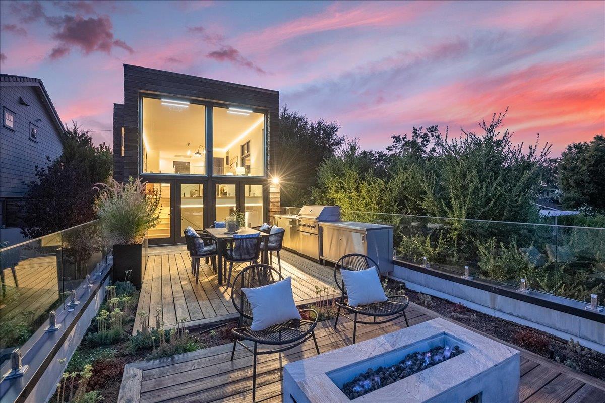 Detail Gallery Image 40 of 50 For 1627 Shirley Ave, Los Altos,  CA 94024 - 5 Beds | 4/1 Baths