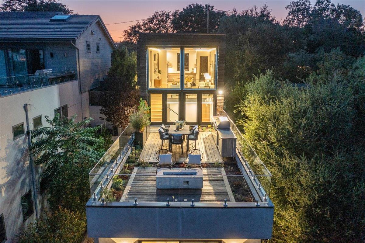 Detail Gallery Image 41 of 50 For 1627 Shirley Ave, Los Altos,  CA 94024 - 5 Beds | 4/1 Baths