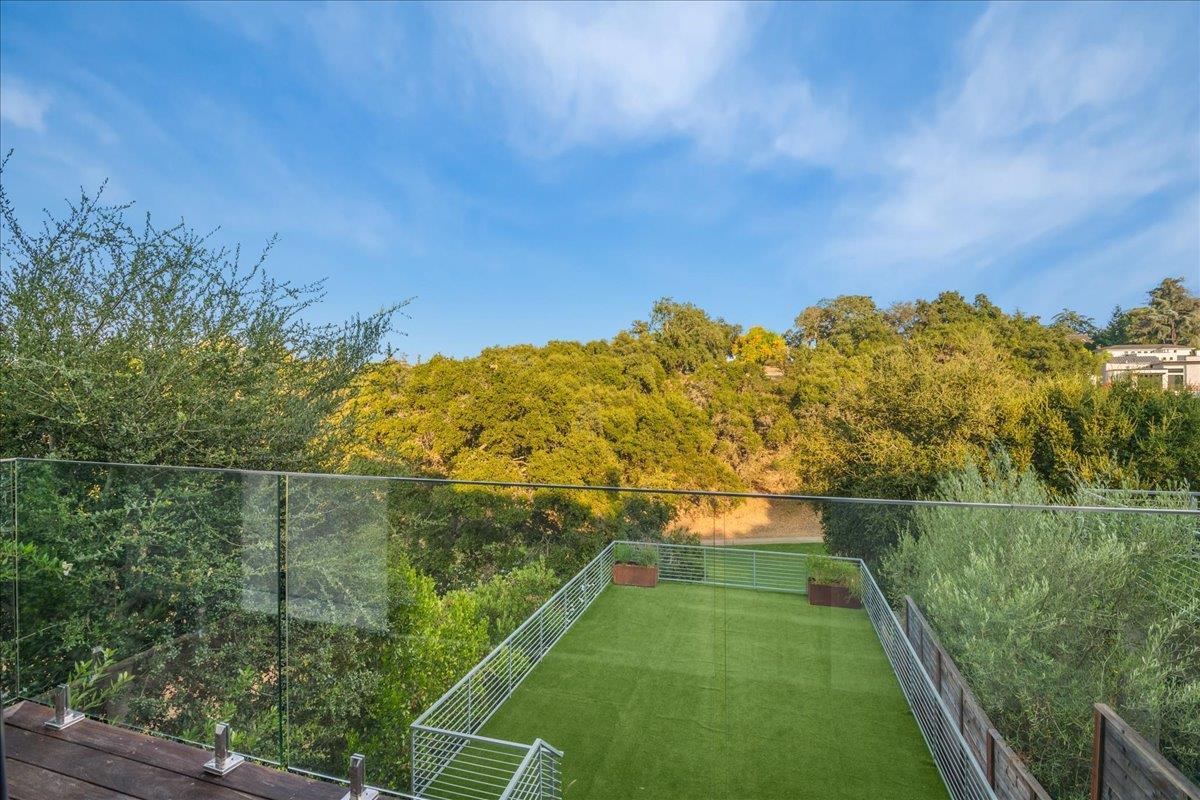 Detail Gallery Image 44 of 50 For 1627 Shirley Ave, Los Altos,  CA 94024 - 5 Beds | 4/1 Baths