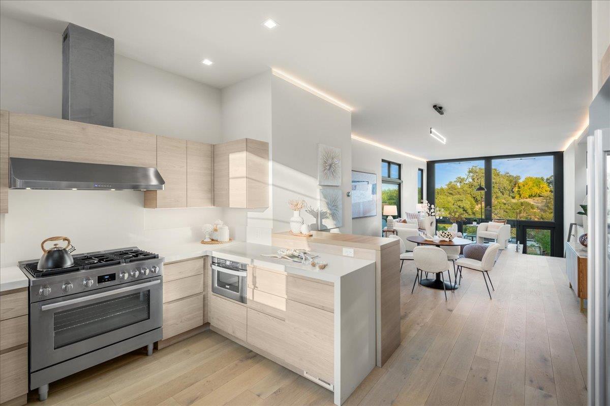 Detail Gallery Image 5 of 50 For 1627 Shirley Ave, Los Altos,  CA 94024 - 5 Beds | 4/1 Baths