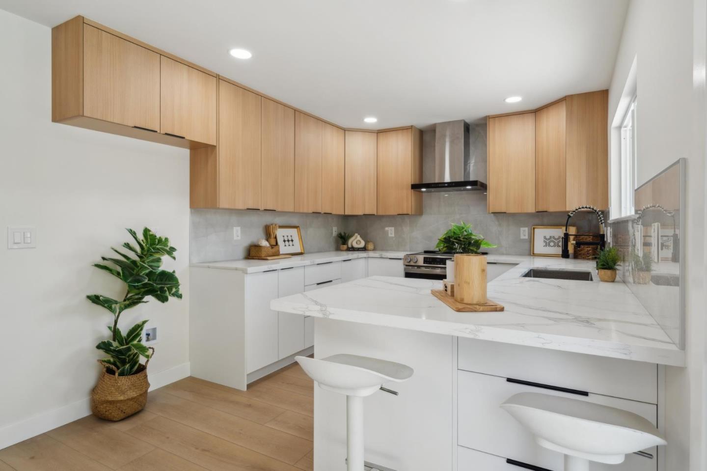 Detail Gallery Image 12 of 45 For 3431 Sagewood Ln, San Jose,  CA 95132 - 4 Beds | 2/1 Baths