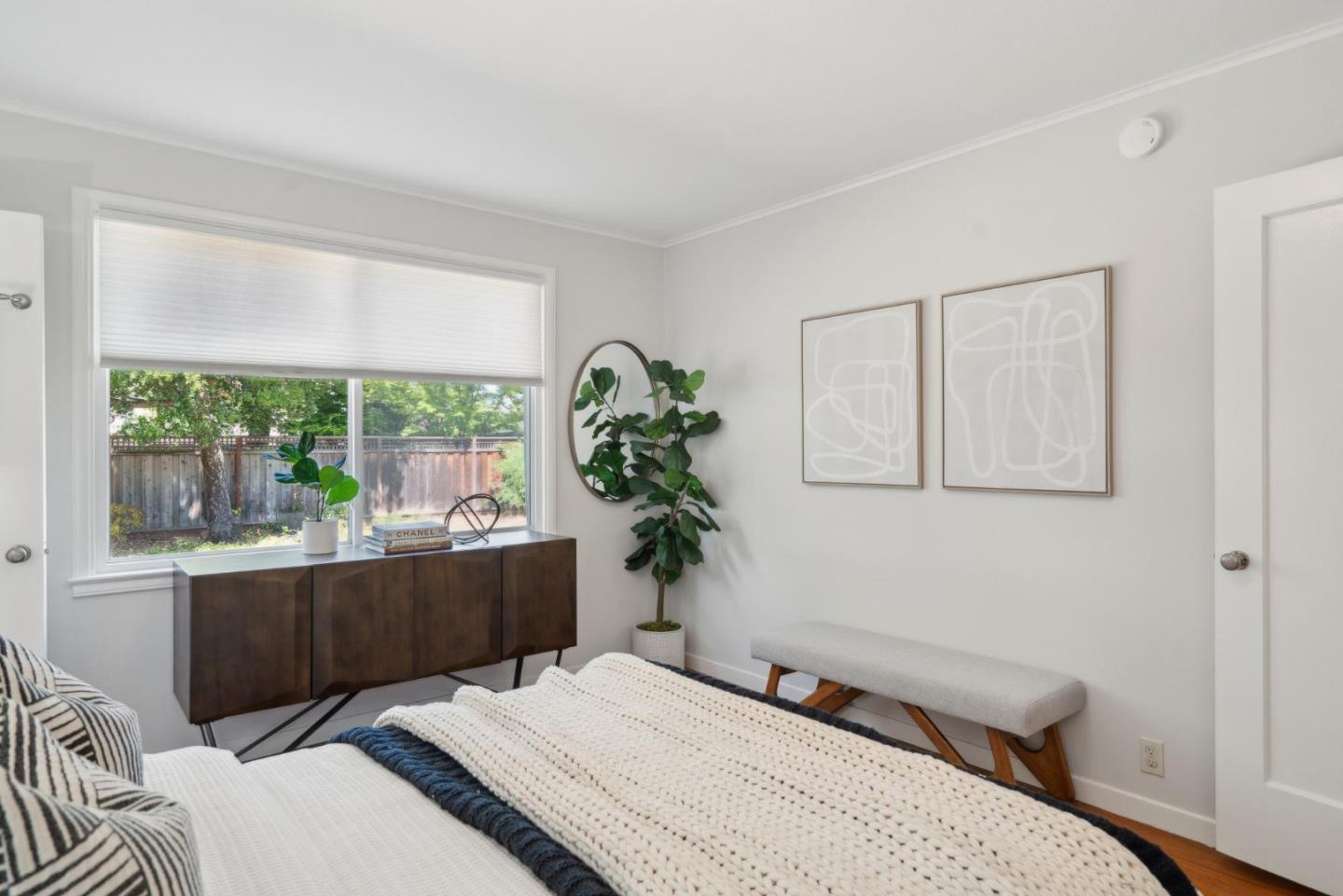Detail Gallery Image 25 of 34 For 1230 Crane St, Menlo Park,  CA 94025 - 3 Beds | 2 Baths