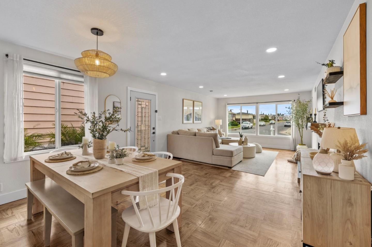 Detail Gallery Image 13 of 53 For 645 Skyline Dr, Daly City,  CA 94015 - 3 Beds | 2 Baths