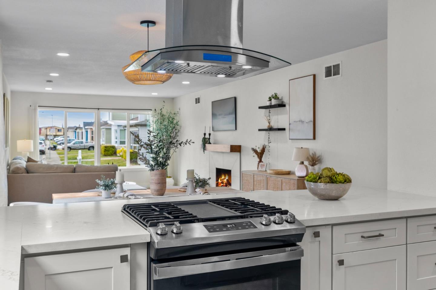 Detail Gallery Image 21 of 53 For 645 Skyline Dr, Daly City,  CA 94015 - 3 Beds | 2 Baths