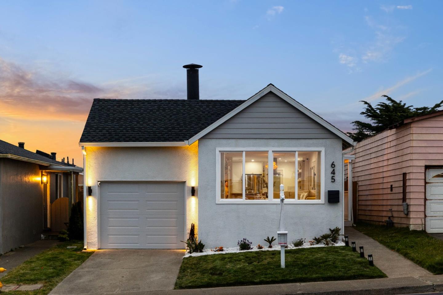 Detail Gallery Image 3 of 53 For 645 Skyline Dr, Daly City,  CA 94015 - 3 Beds | 2 Baths