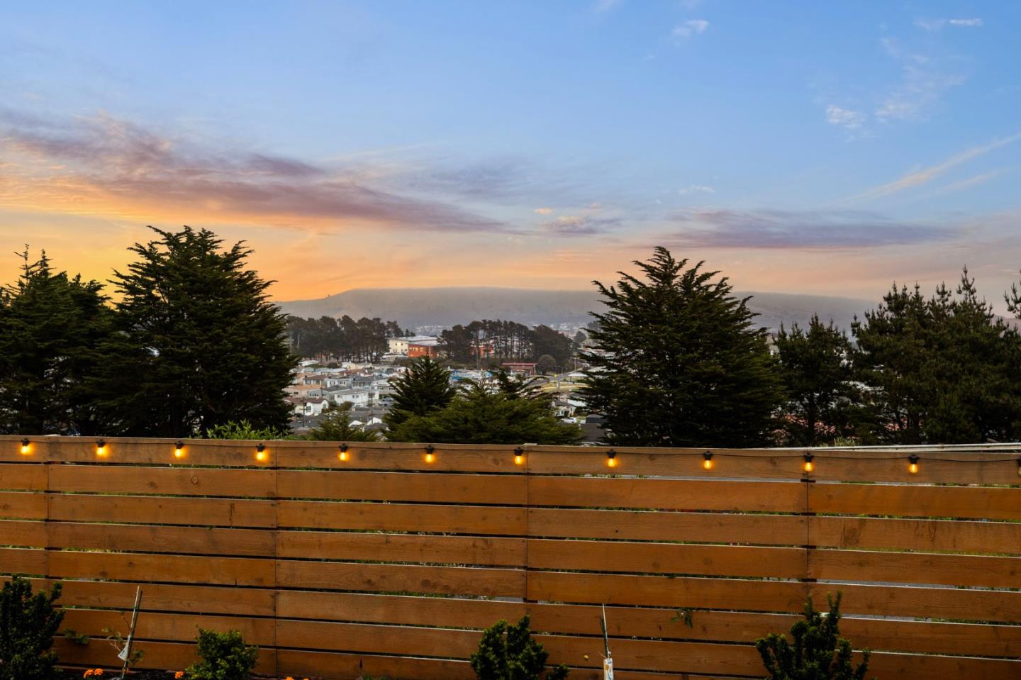 Detail Gallery Image 49 of 53 For 645 Skyline Dr, Daly City,  CA 94015 - 3 Beds | 2 Baths