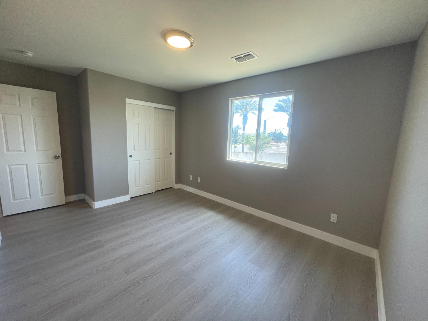 Detail Gallery Image 44 of 59 For 700 Red Barn Pl, Lathrop,  CA 95330 - 5 Beds | 3 Baths