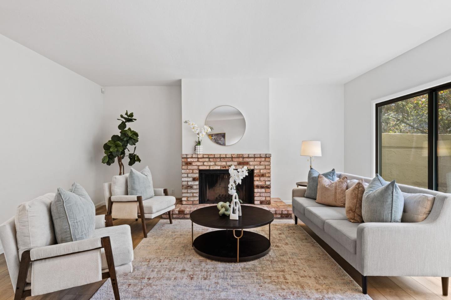 Detail Gallery Image 17 of 41 For 112 Galewood Cir, San Francisco,  CA 94131 - 3 Beds | 2/1 Baths
