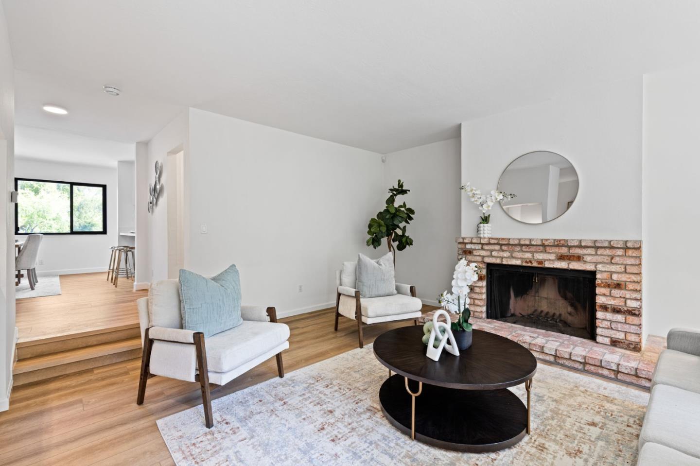 Detail Gallery Image 18 of 41 For 112 Galewood Cir, San Francisco,  CA 94131 - 3 Beds | 2/1 Baths