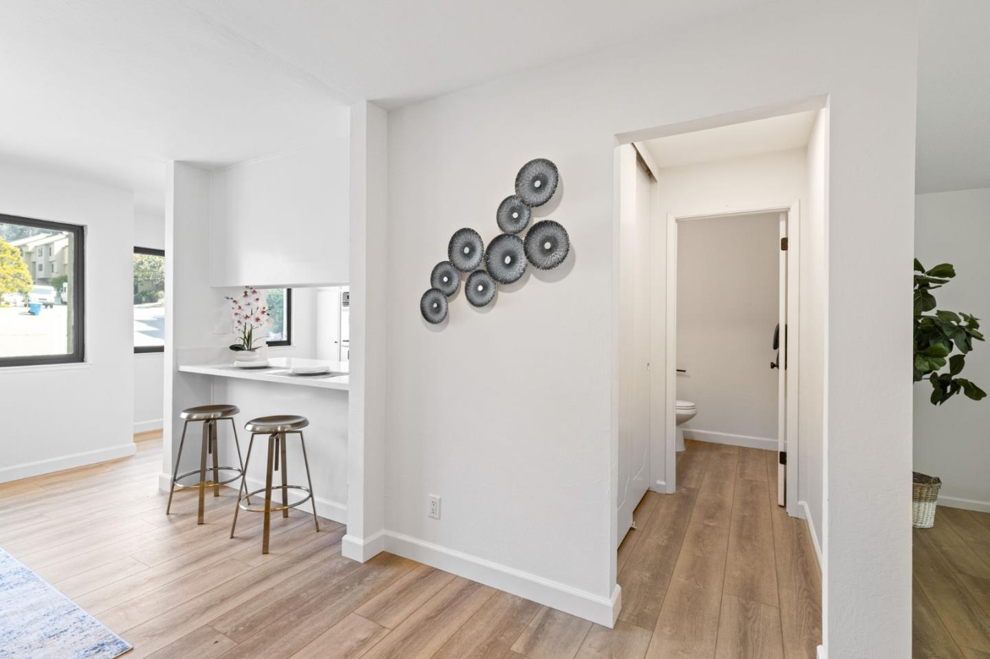 Detail Gallery Image 6 of 41 For 112 Galewood Cir, San Francisco,  CA 94131 - 3 Beds | 2/1 Baths