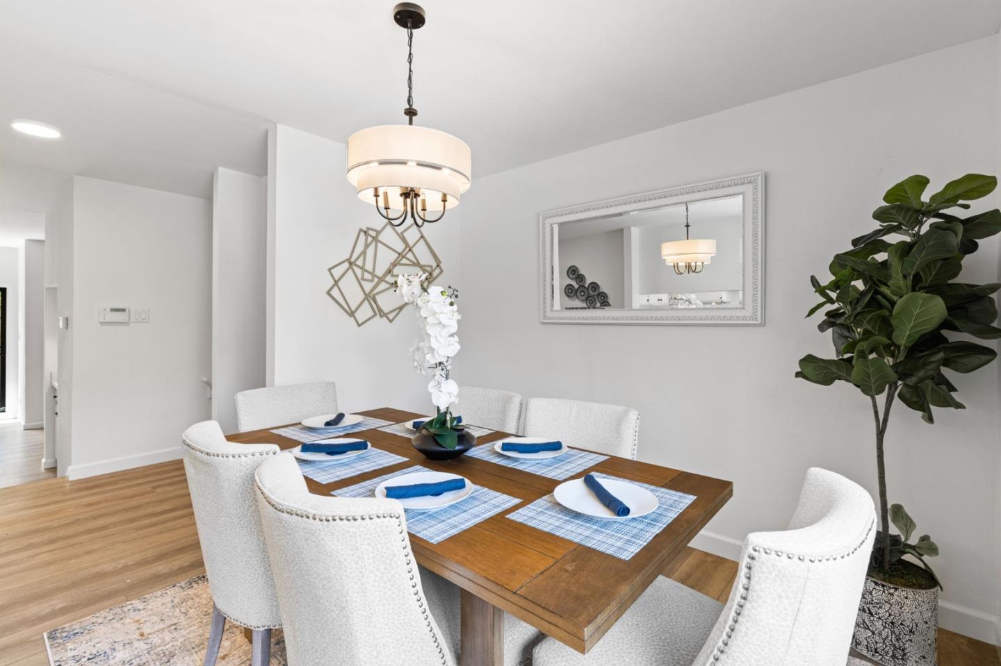Detail Gallery Image 8 of 41 For 112 Galewood Cir, San Francisco,  CA 94131 - 3 Beds | 2/1 Baths