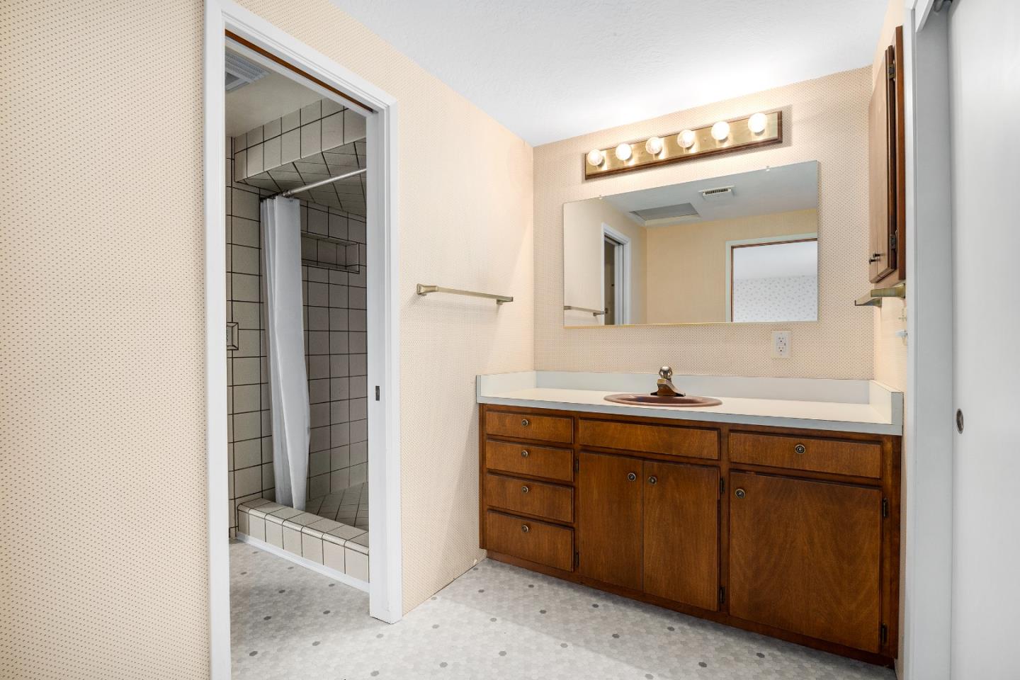 Detail Gallery Image 20 of 42 For 232 Peninsula Dr, Marina,  CA 93933 - 3 Beds | 2/1 Baths