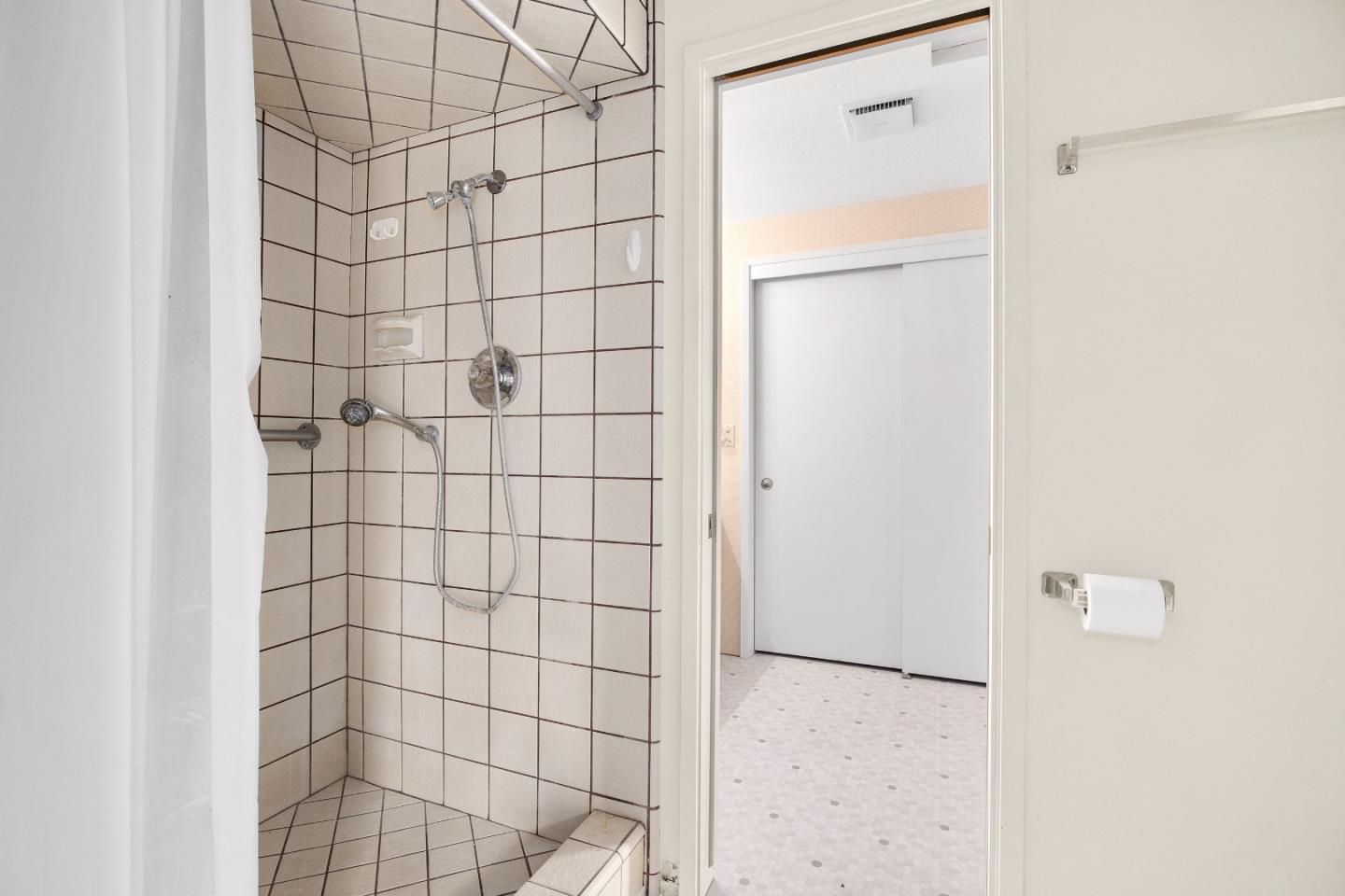 Detail Gallery Image 22 of 42 For 232 Peninsula Dr, Marina,  CA 93933 - 3 Beds | 2/1 Baths