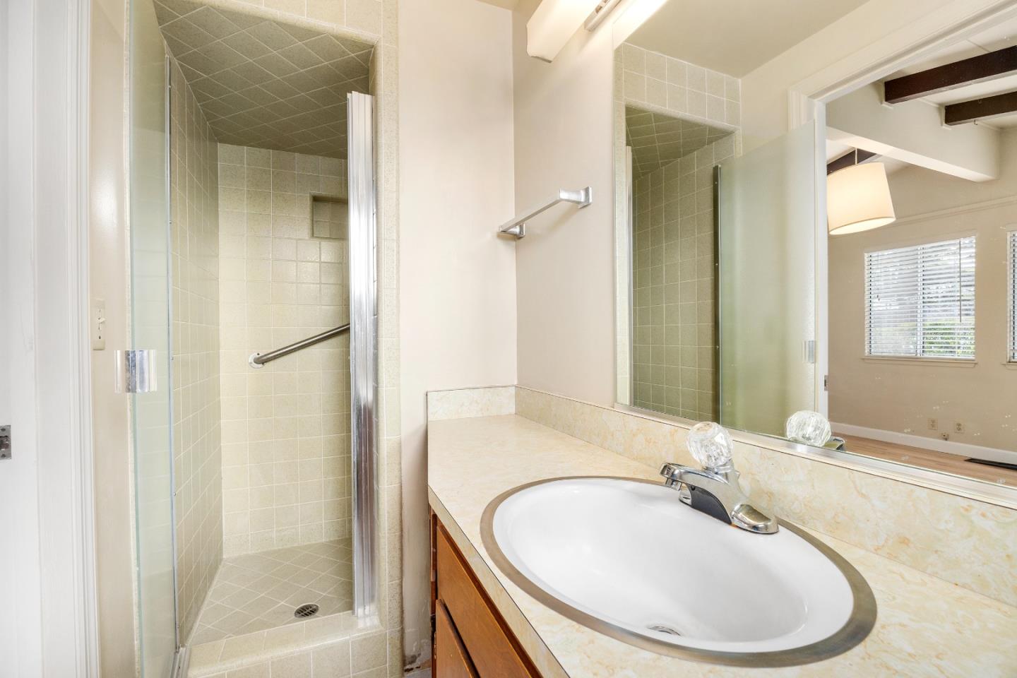 Detail Gallery Image 26 of 42 For 232 Peninsula Dr, Marina,  CA 93933 - 3 Beds | 2/1 Baths