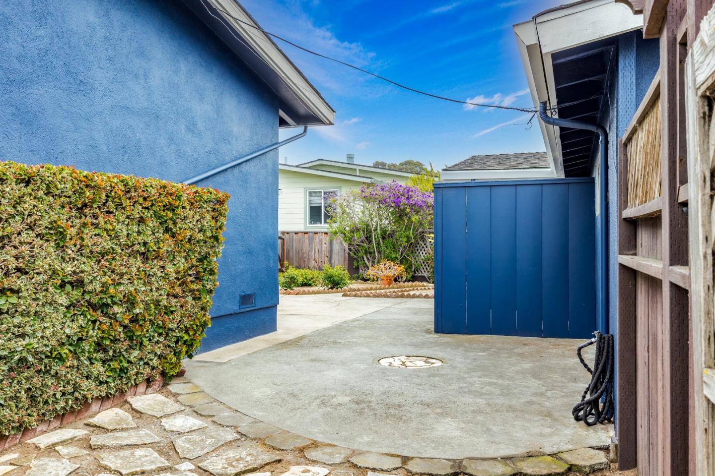Detail Gallery Image 33 of 42 For 232 Peninsula Dr, Marina,  CA 93933 - 3 Beds | 2/1 Baths