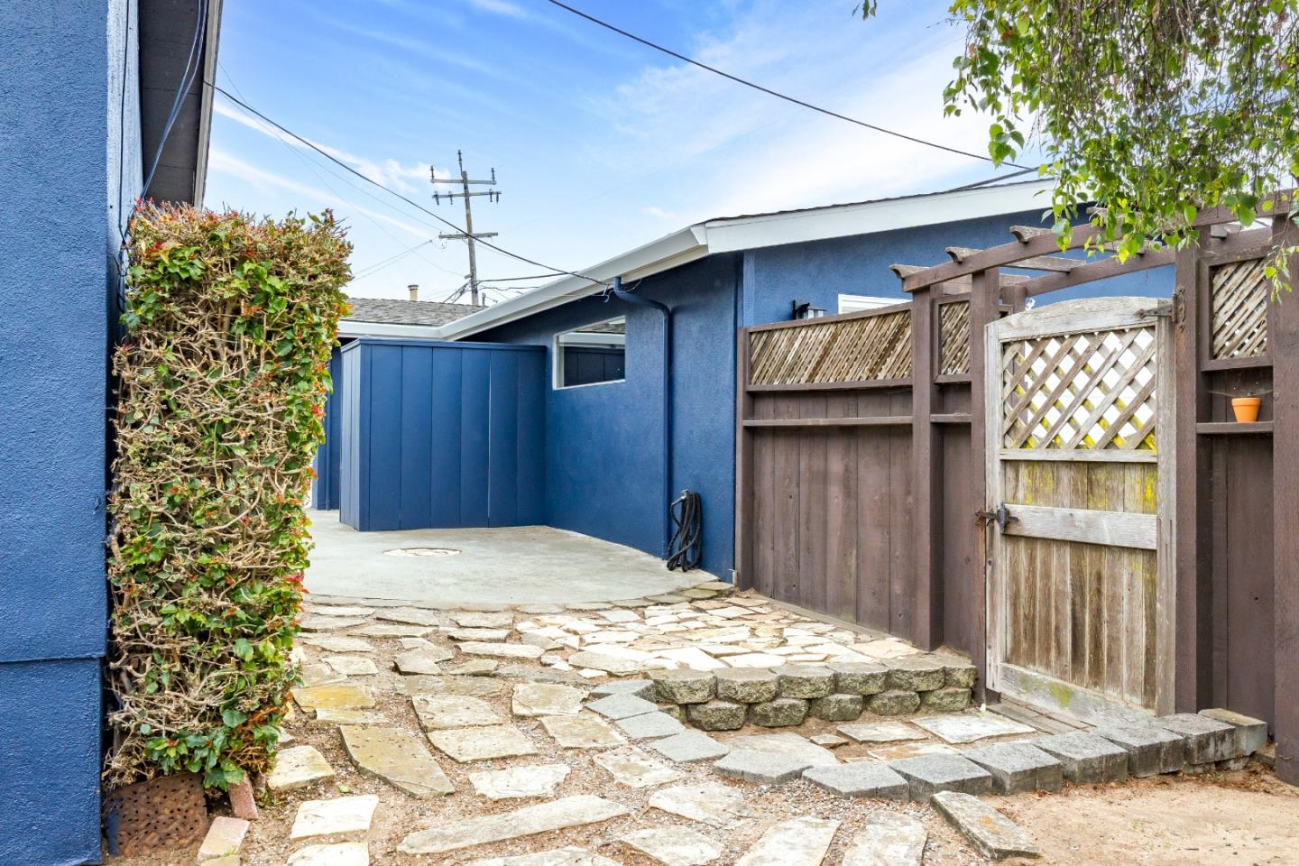 Detail Gallery Image 37 of 42 For 232 Peninsula Dr, Marina,  CA 93933 - 3 Beds | 2/1 Baths