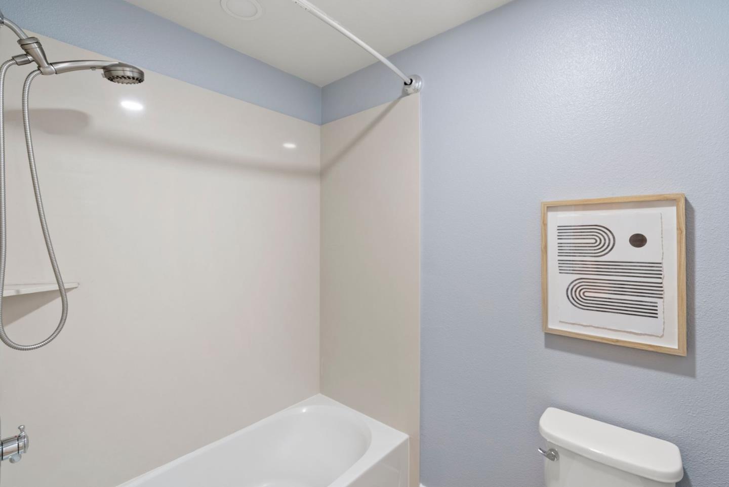 Detail Gallery Image 19 of 22 For 428 Derby Ave, San Mateo,  CA 94403 - 3 Beds | 2/1 Baths