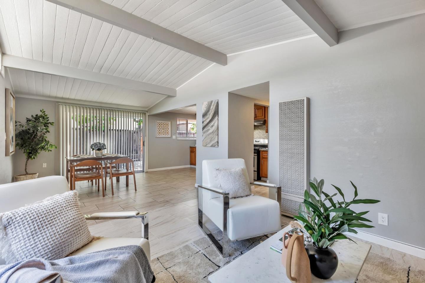 Detail Gallery Image 11 of 42 For 1369 Bal Harbor Way, San Jose,  CA 95122 - 3 Beds | 1/1 Baths