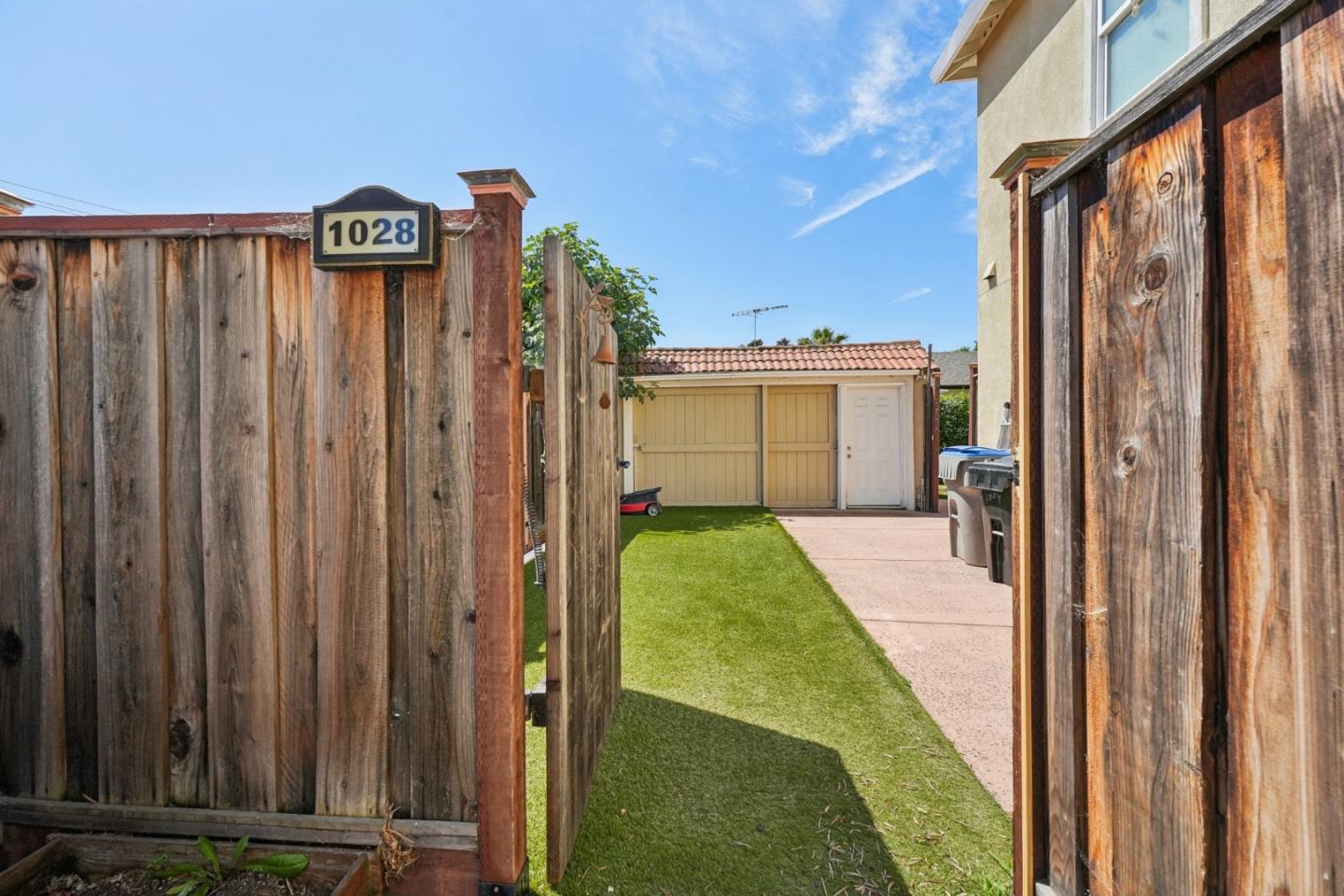 Detail Gallery Image 35 of 41 For 1024-1028 Parkinson Ct, San Jose,  CA 95126 - – Beds | – Baths