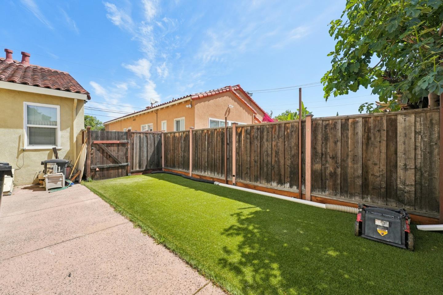 Detail Gallery Image 37 of 41 For 1024-1028 Parkinson Ct, San Jose,  CA 95126 - – Beds | – Baths