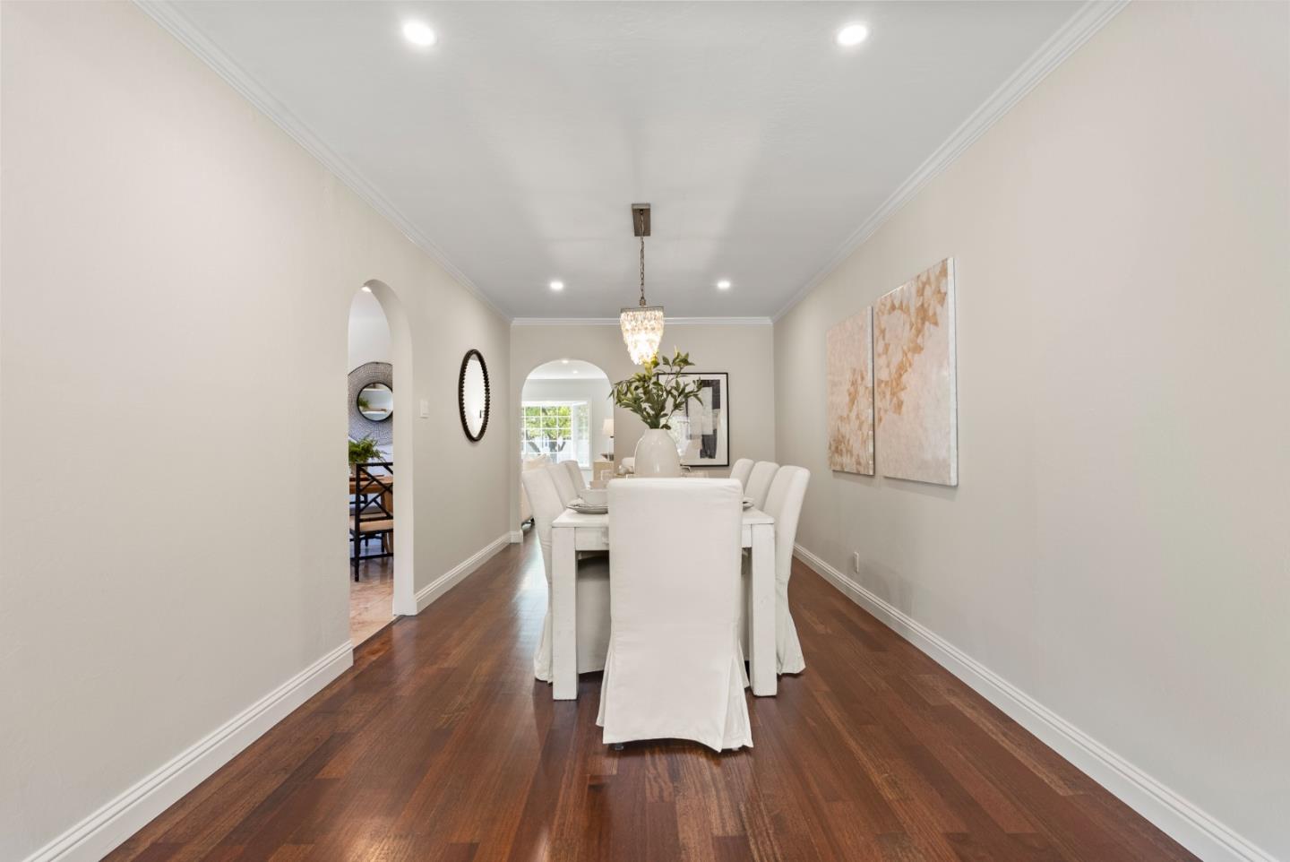 Detail Gallery Image 11 of 34 For 1962 Brittan Ave, San Carlos,  CA 94070 - 2 Beds | 2 Baths
