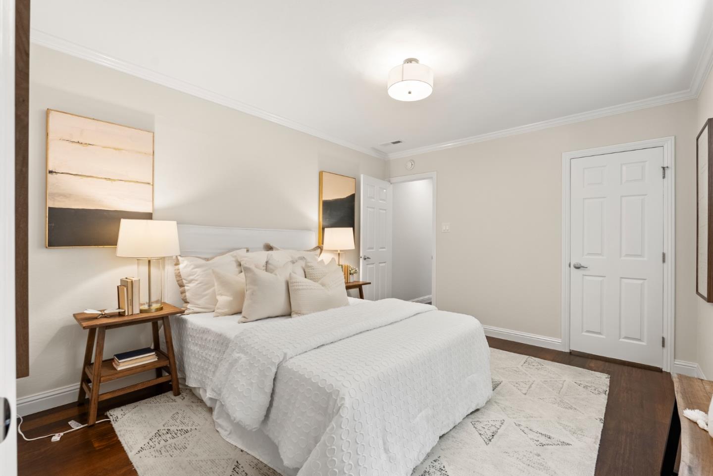 Detail Gallery Image 21 of 34 For 1962 Brittan Ave, San Carlos,  CA 94070 - 2 Beds | 2 Baths