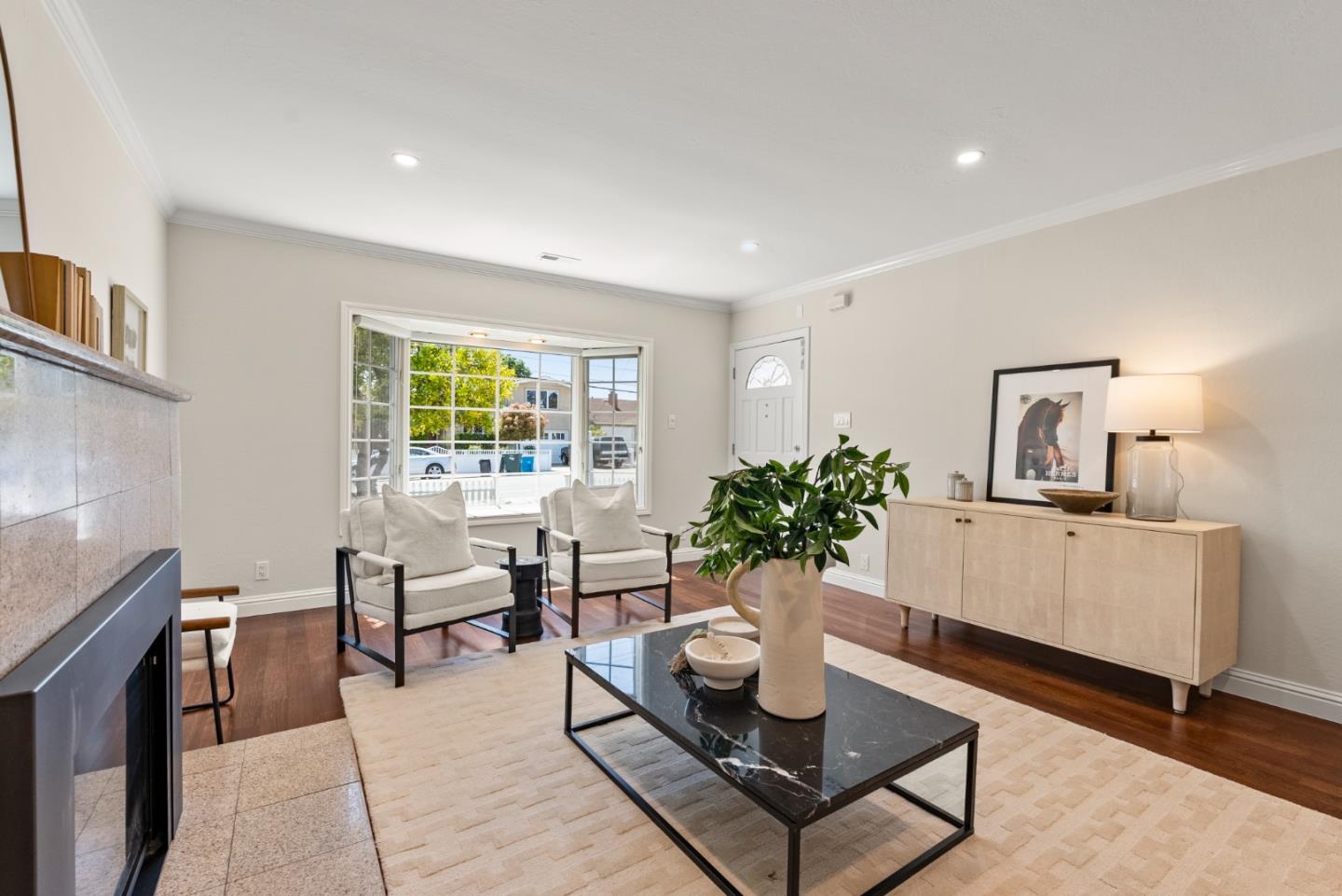 Detail Gallery Image 7 of 34 For 1962 Brittan Ave, San Carlos,  CA 94070 - 2 Beds | 2 Baths