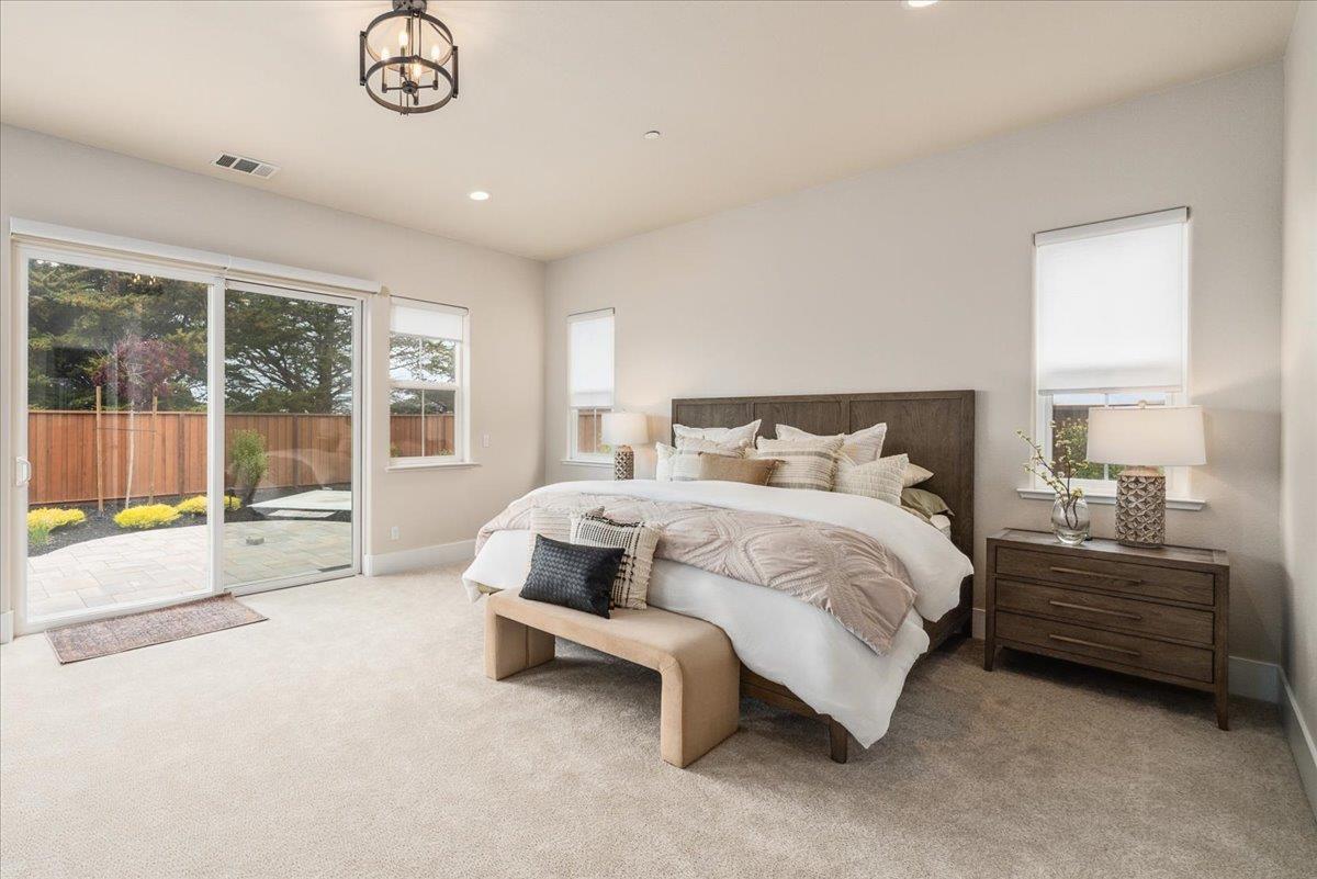 Detail Gallery Image 27 of 65 For 2999 Bluffs Dr, Marina,  CA 93933 - 6 Beds | 3/1 Baths