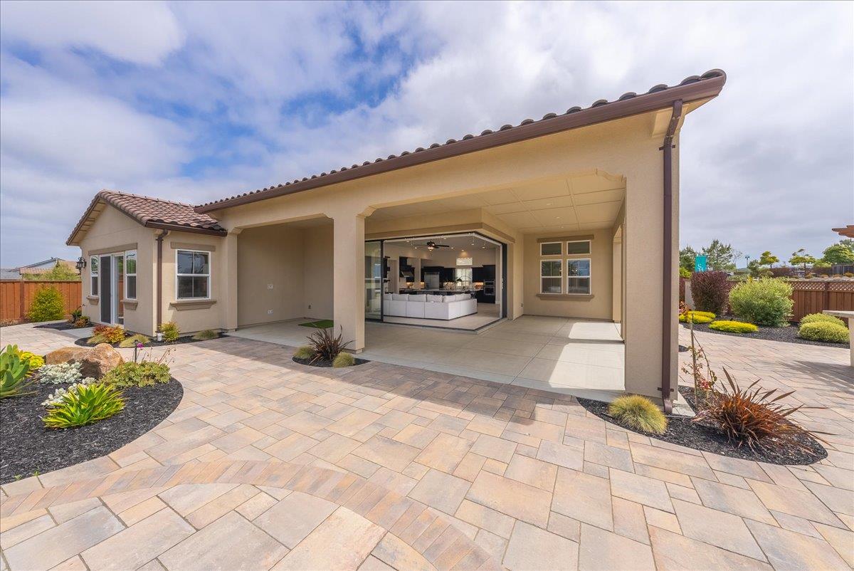 Detail Gallery Image 49 of 65 For 2999 Bluffs Dr, Marina,  CA 93933 - 6 Beds | 3/1 Baths