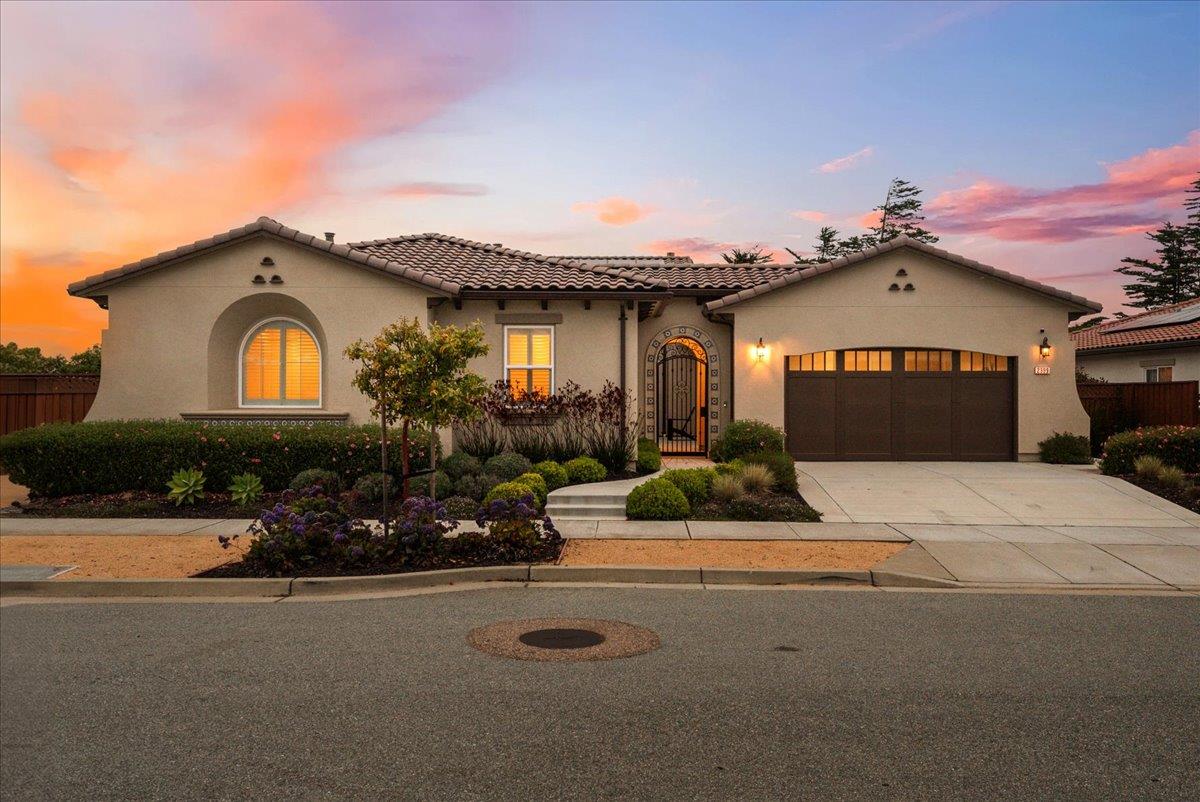 Detail Gallery Image 55 of 65 For 2999 Bluffs Dr, Marina,  CA 93933 - 6 Beds | 3/1 Baths