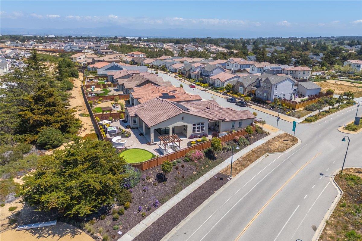 Detail Gallery Image 63 of 65 For 2999 Bluffs Dr, Marina,  CA 93933 - 6 Beds | 3/1 Baths